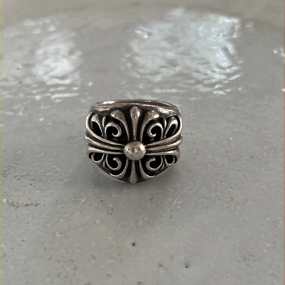 Authentic 1992 CHROME HEARTS Keeper Ring.  Size 8.5